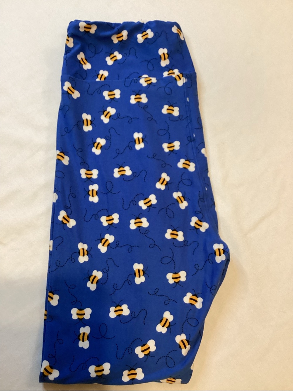LuLaRoe Blue Bee Print Leggings with Sky and Navy Tones